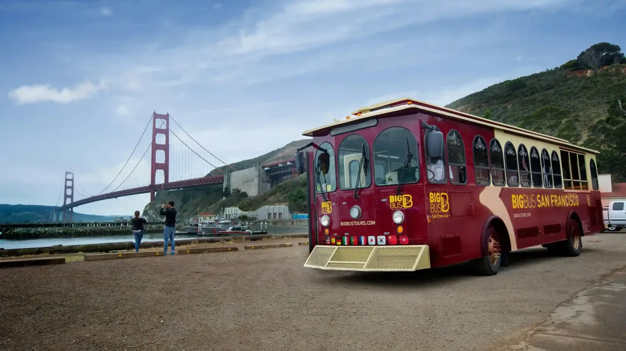 San Francisco: Entrada a la Isla de Alcatraz + Hop-on Hop-off Bus Operado por Big Bus USA