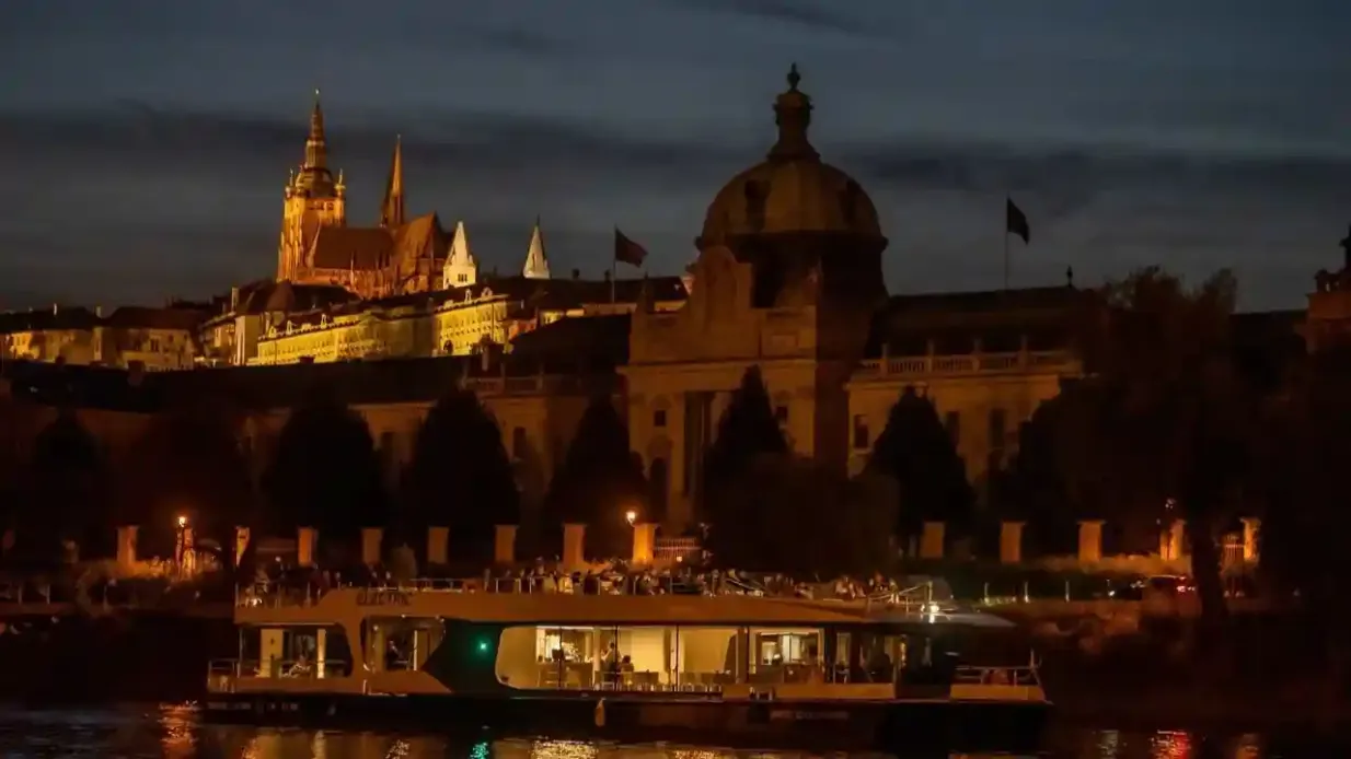 City Sightseeing Prague: Hop-on Hop-off Bus Tour + River Cruise Provided by City Sightseeing LTD