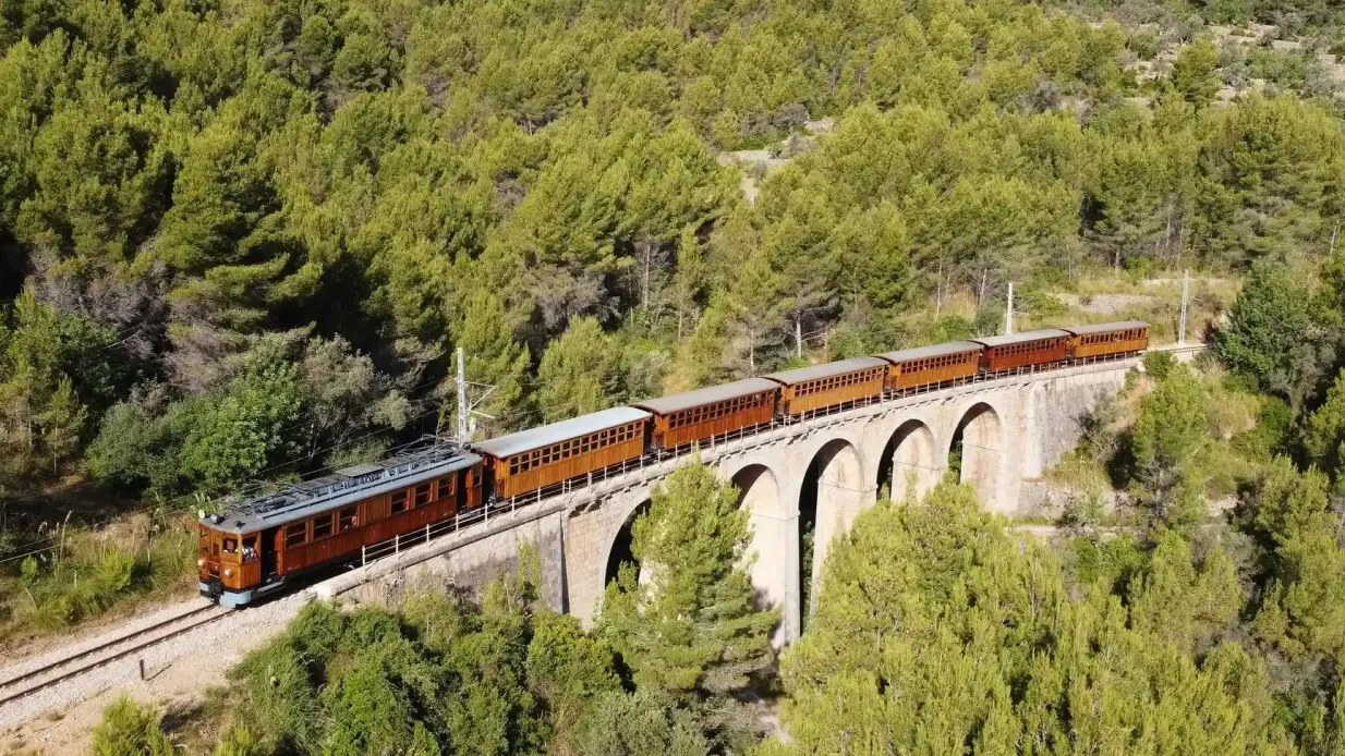Mallorca Self-Guided Tour from Palma to Sa Calobra (Sóller train, tram, & boat) Provided by VALLSOLLER SERVICES, S.L.