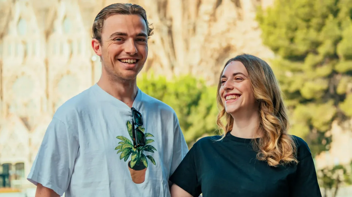 Barcelona: Professional Photoshoot at Sagrada Familia Provided by Smiler Photo s.r.o
