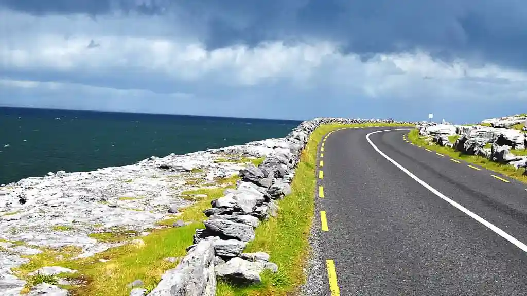 Galway to Cliffs of Moher and Burren Full Day Tour