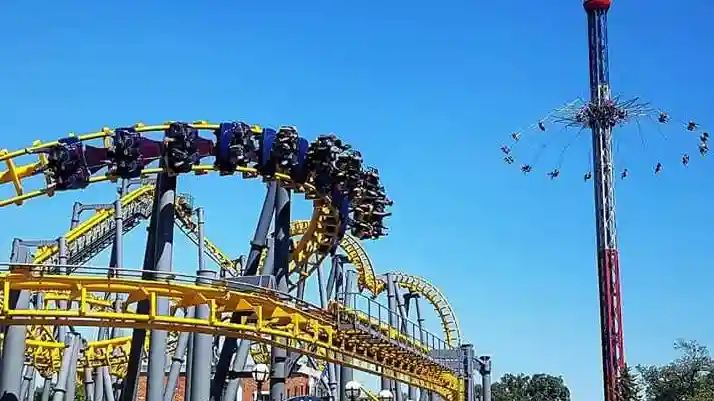 Six Flags Messico: Pass giornaliero Fornito da Six Flags Mexico: Day Pass