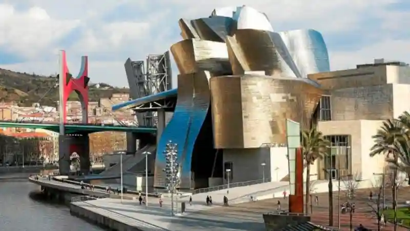 Museo Guggenheim Bilbao: Entrada sin colas + Tour guiado