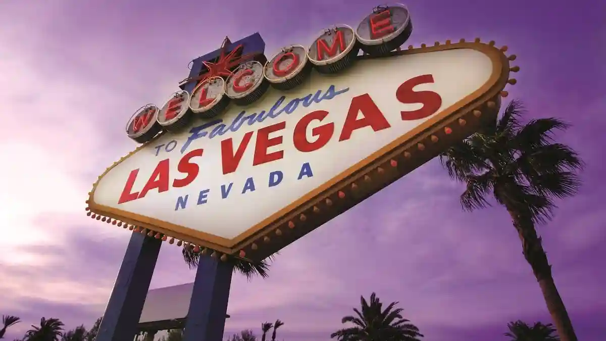 Big Bus Las Vegas: Abendliche geführte Bus Tour Bereitgestellt von Big Bus USA