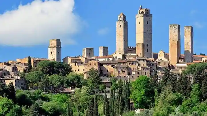 Torre e Casa Campatelli Organizado por FAI - Fondo Ambiente Italiano