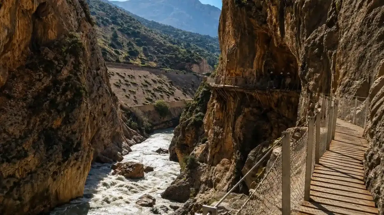 Caminito del Rey : Visite guidée de Malaga Fournie par ALORATURIAVENTUR SLU