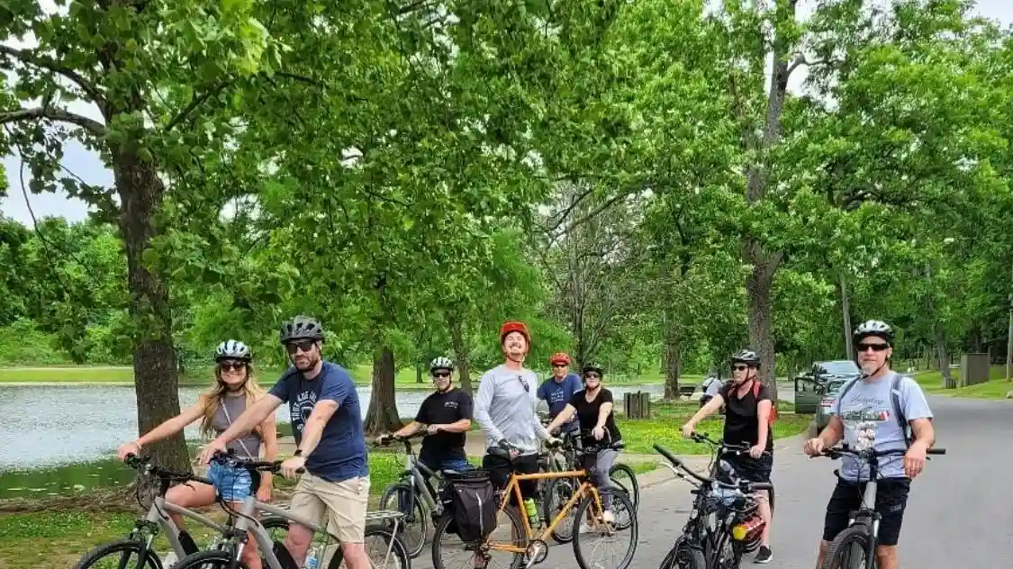 East Nashville : visite guidée en vélo électrique Fournie par Fareharbor Marketplace USD