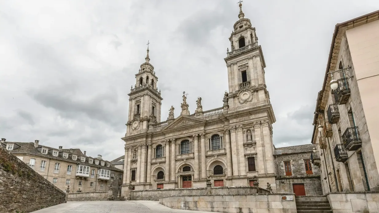 Lugo Cathedral: Entry Ticket + Audio Guide Provided by OPTIMACULTURA S.L