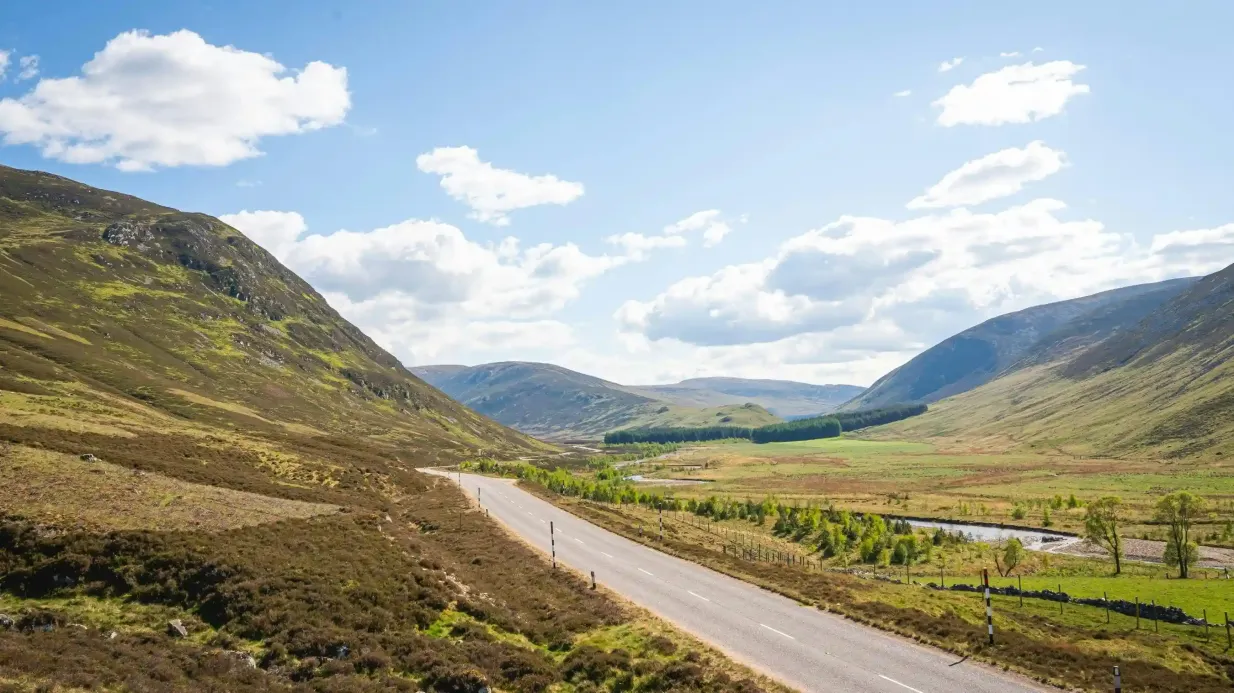 Schottische Highlands: Walking Tour von Edinburgh aus