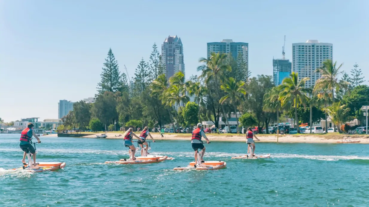 Surfers Paradise: Geführte Waterbike-Erfahrung Bereitgestellt von Gold Coast Watersports Hub P/L (Paradise Watersports Hub)