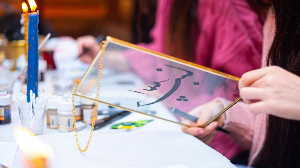Istanbul: Calligraphy Workshop + Unlimited Turkish Tea & Coffee Provided by Istanbul Workshops