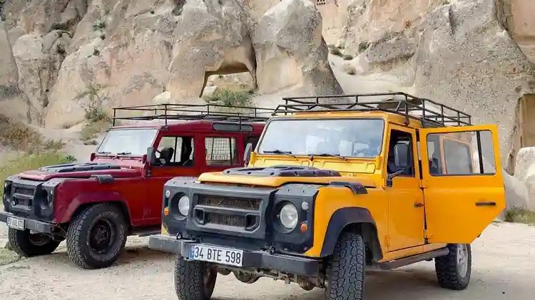 Capadocia: Safari Guiado en Jeep al Amanecer y al Atardecer + Traslados Operado por Tourmania
