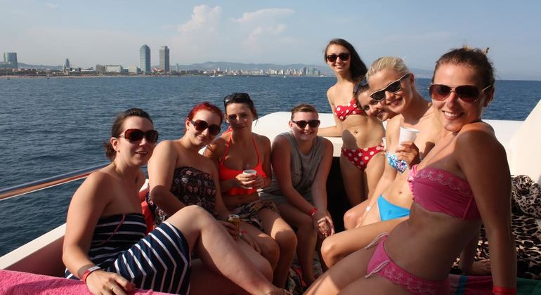 paella-lunch-swim-es-1