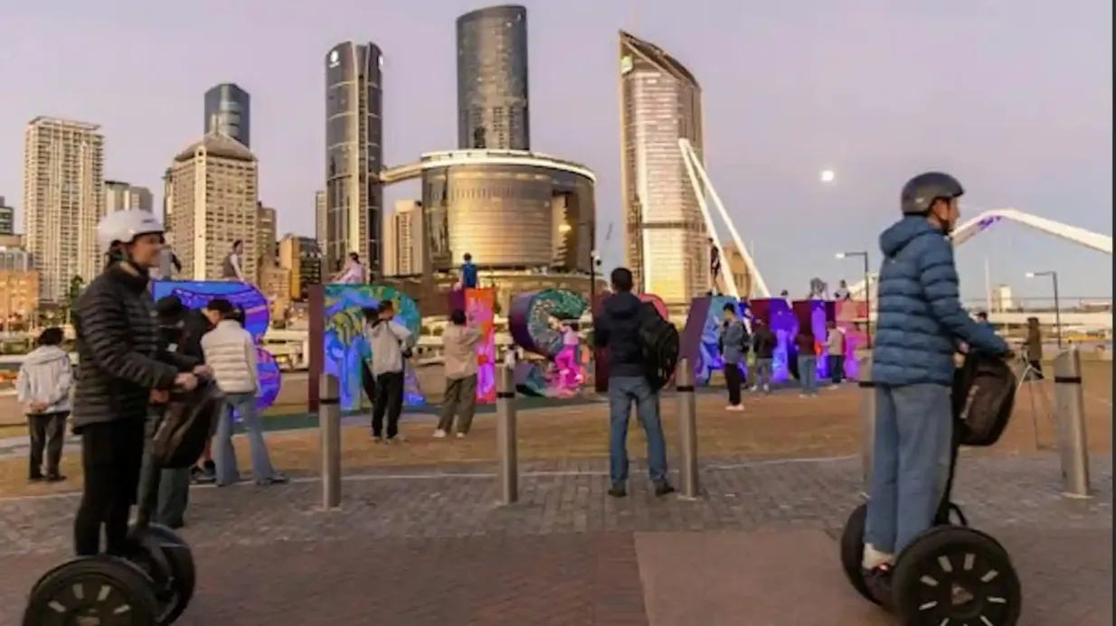 Brisbane: tour guidato in segway di mattina o di notte
