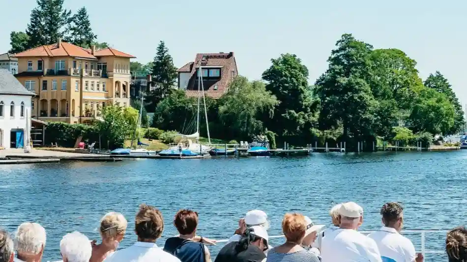 Müggelberge: Tour in barca di 5 ore Fornito da Stern und Kreis Schiffahrt GMBH
