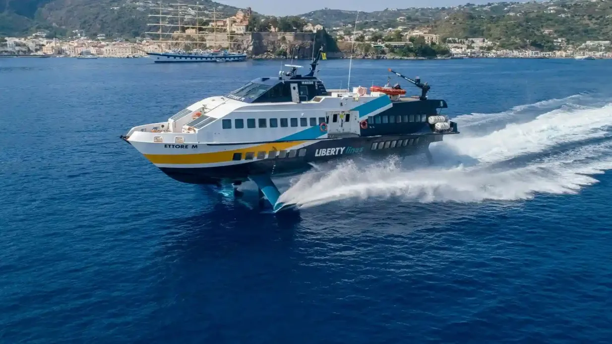 Îles Éoliennes : Transfert en ferry de Vulcano à Lipari