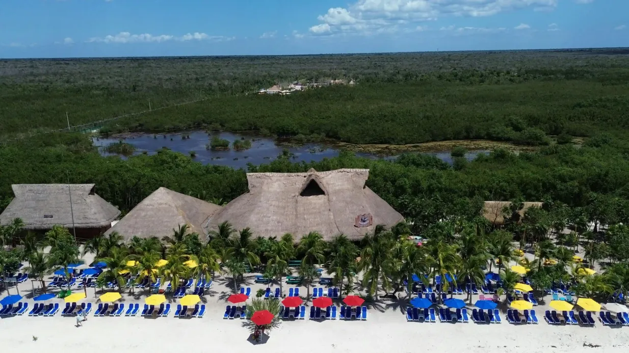 KUZÁ Beach & Adventure Park: Passe de luxo + passeio guiado de buggy Organizado por GLOBAL CRUISES MX