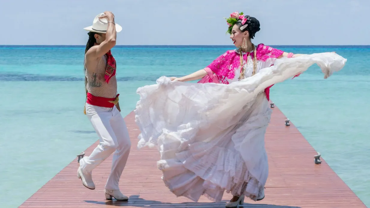 KUZÁ Beach & Adventure Park: Passe VIP Organizado por GLOBAL CRUISES MX