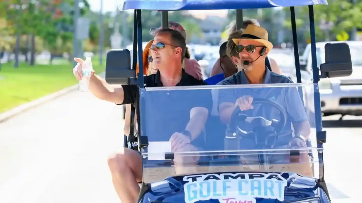 Tampa: Guided Sightseeing Tour in Golf Cart Provided by Tampa Golf Cart Tours