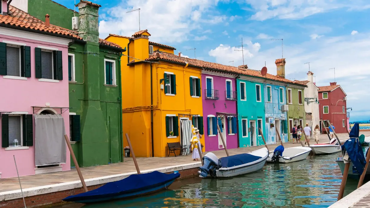 Murano, Burano y Torcello: Visita guiada en barco + Demostración de soplado de vidrio