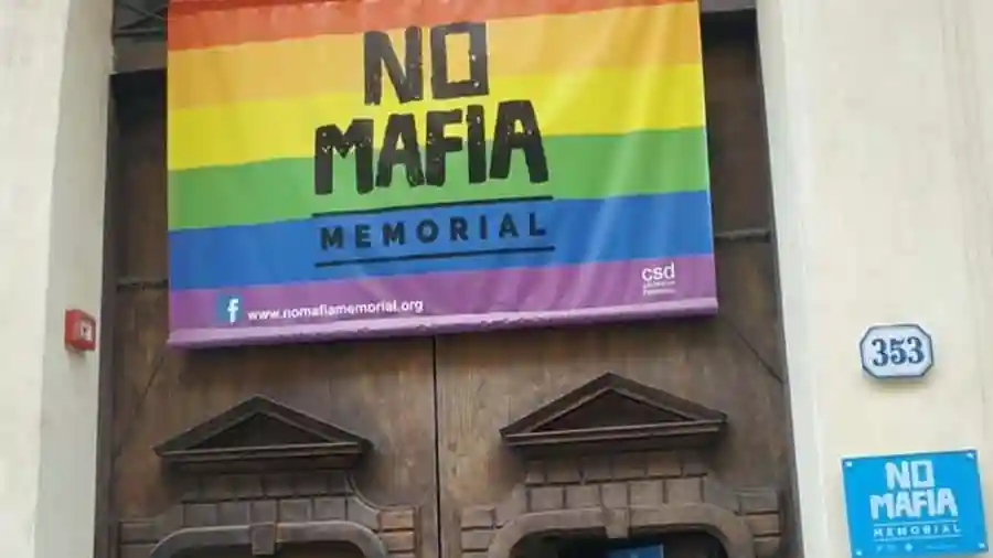 Palermo: Visita guiada a pie por la historia de la Mafia + Degustación de comida callejera
