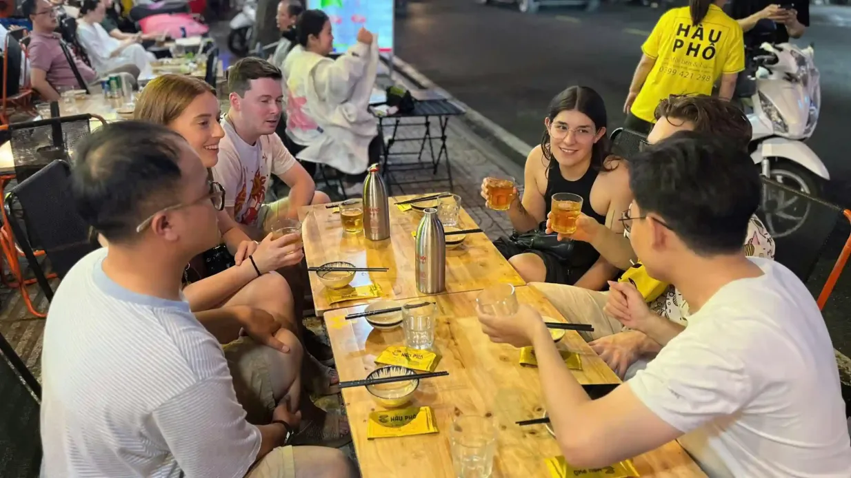 Ho Chi Minh Ville : Visite guidée en scooter des bières artisanales et de la gastronomie