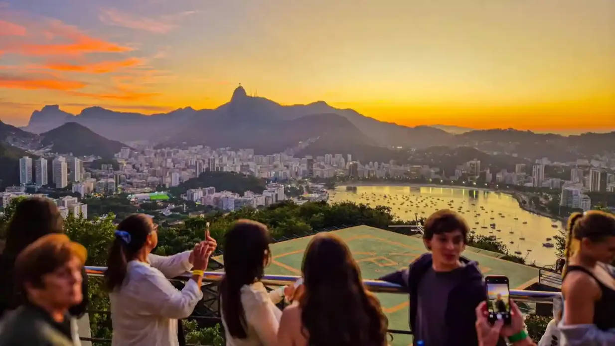 Zuckerhut & Urca Berg: Skip The Line Cable Car Ticket