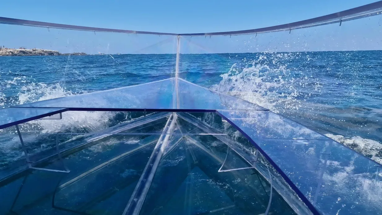 Syracuse: Coast & Sea Caves Transparent Boat Tour + Swim Stop