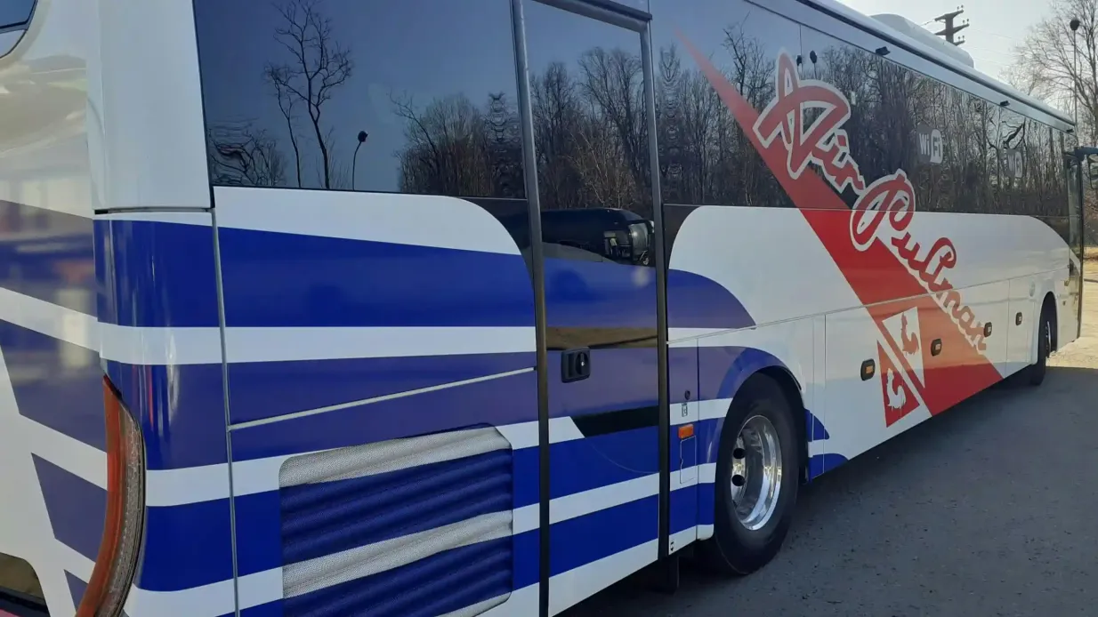 Linate Airport: One-Way Bus Transfer From Airport (LIN) To Milan Central Provided by Distribusion Technologies GmbH (EUR)