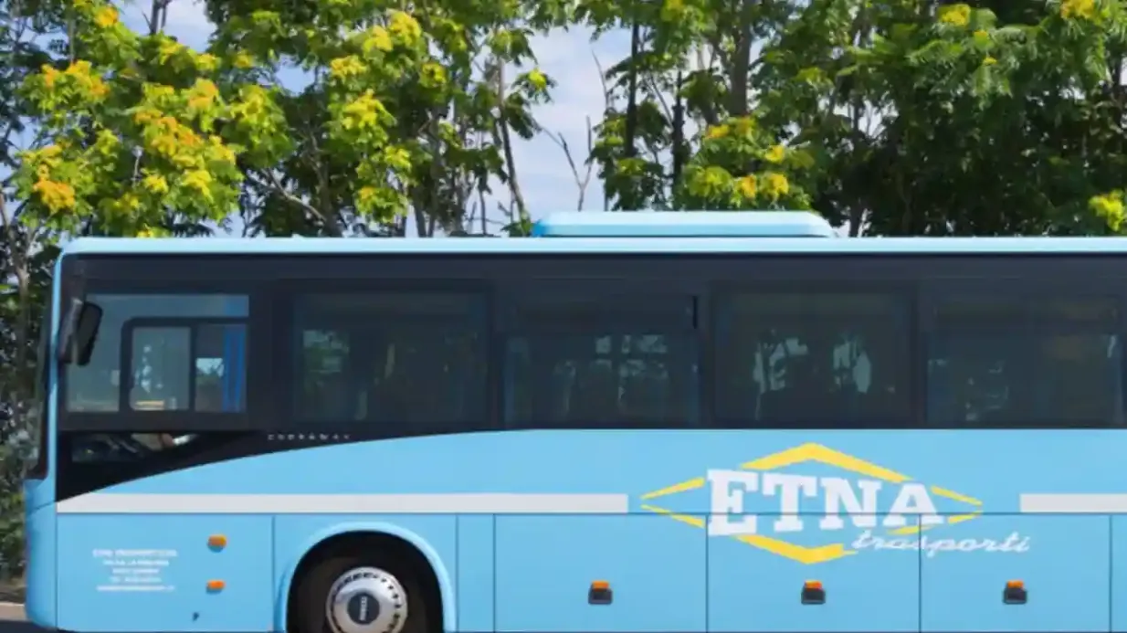 Taormina: Transporte de autocarro do aeroporto de Catania Fontanarossa para a estação rodoviária de Taormina