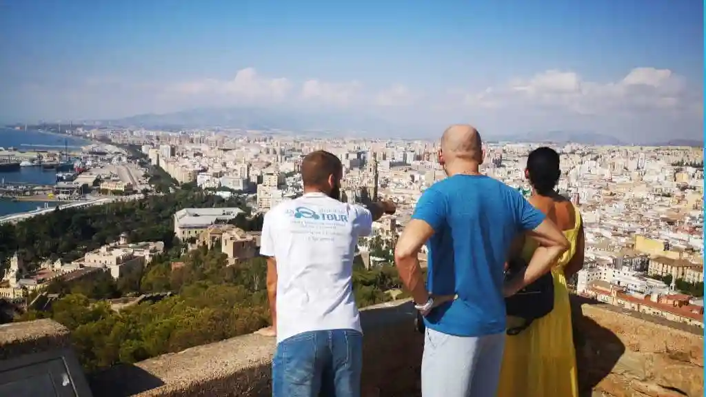 Parco Naturale dei Montes de Málaga: Tour guidato in auto elettrica + pranzo