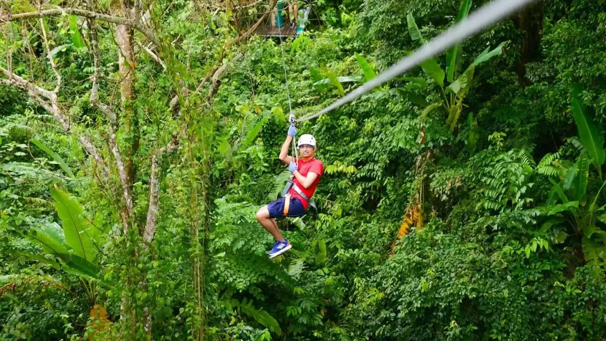 Phuket: Biglietto d'ingresso al parco Jungle Xtrem Adventure & Zipline + trasferimenti Fornito da [Oh-Hoo] SiamScapeJourneys co.,ltd.