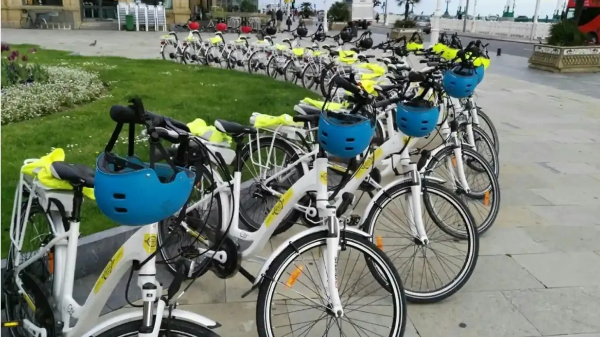 Madrid: Aluguer de bicicletas eléctricas