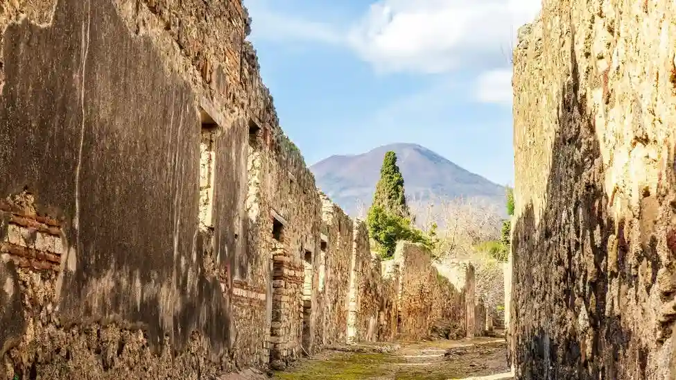 Pompeii, Amalfi Coast & Positano: Guided Day Tour from Rome Provided by CATALINA EUROTRAVEL SRL
