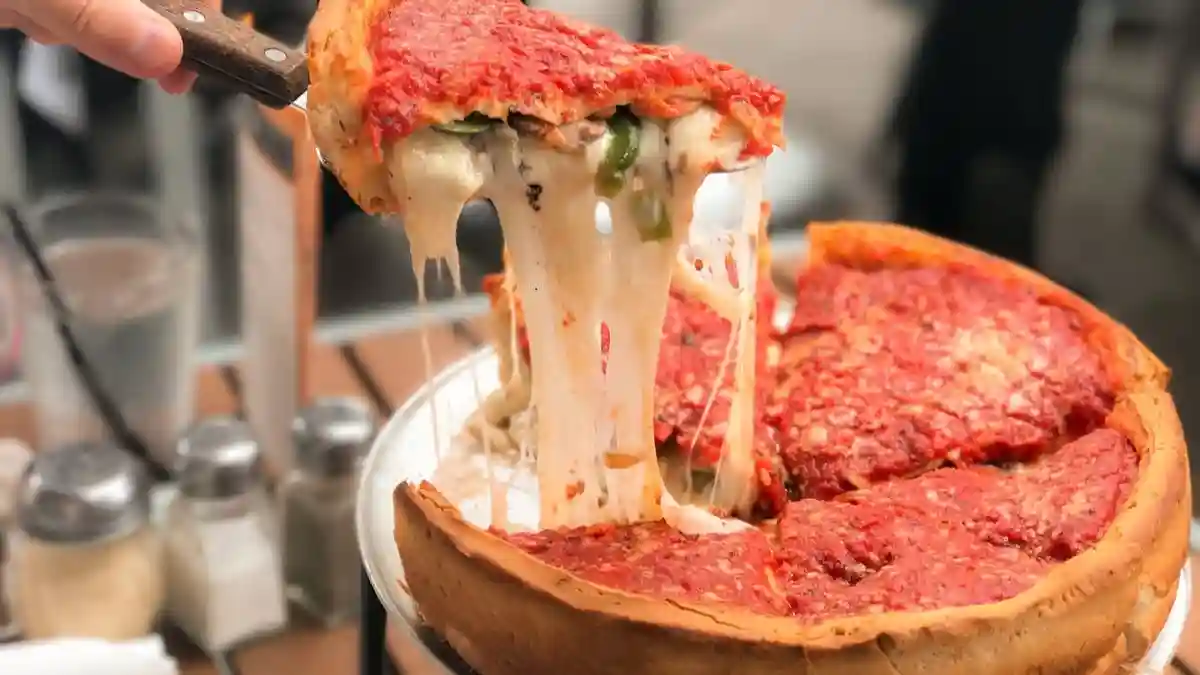 Chicago: Guided Gangsters & Food Walking Tour Provided by Empire Tours and Productions LLC