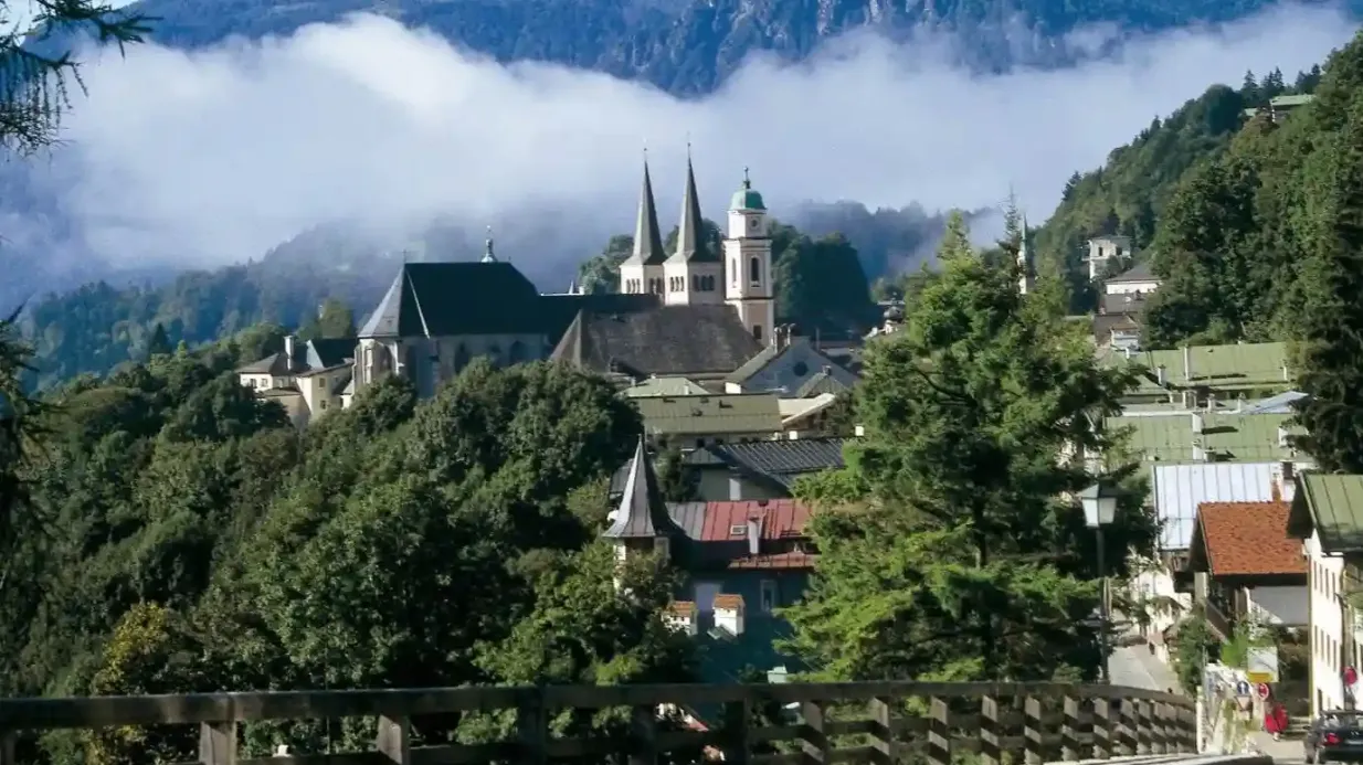 Montañas Bávaras: Excursión guiada desde Salzburgo Operado por Tiqets International B.V.