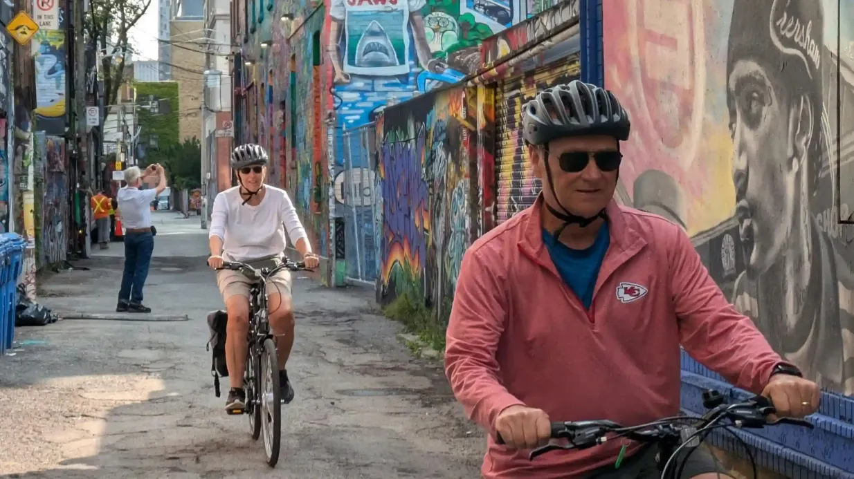 Toronto : Visite guidée des quartiers en E-bike