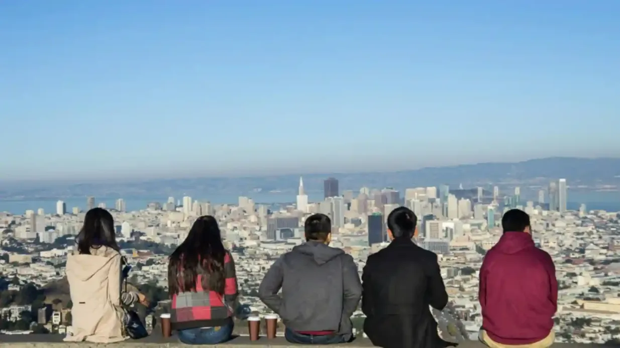 San Francisco: 1-Day Hop-on Hop-off Bus Tour + Bike the Bridge Provided by Bay City Bike Rentals & Tours