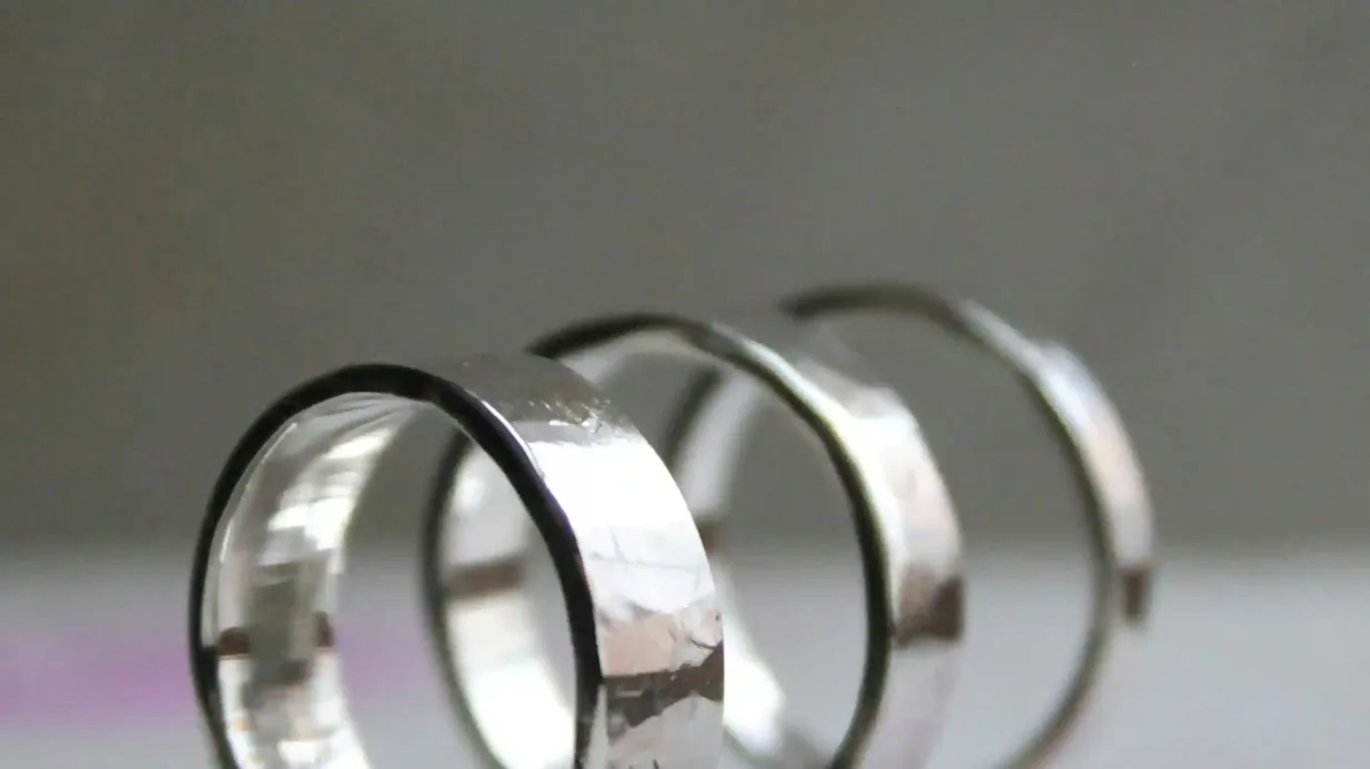 Georges Street Dublino: Forgiate un anello d'argento Fornito da Silver Works