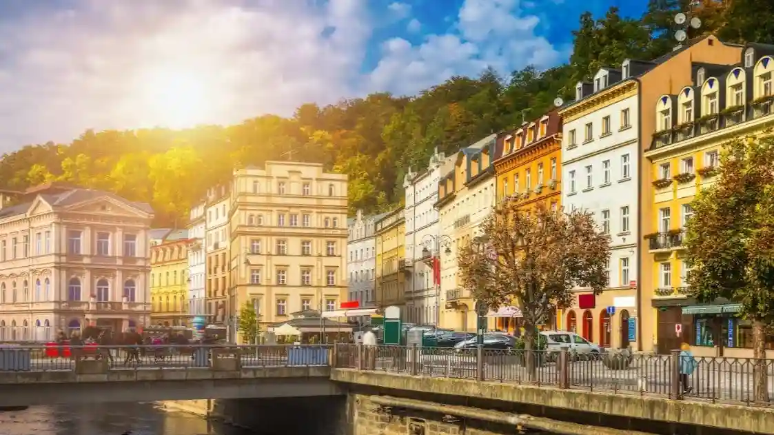 Karlovy Vary: Audio Guide by Premiant eGuide Provided by Premiant City Tour s.r.o.