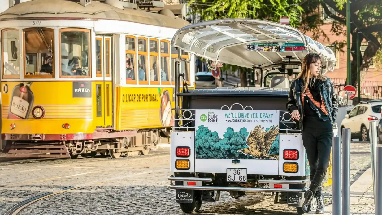 Lisbonne : Visite guidée en Tuk Tuk de l'itinéraire du Tram 28