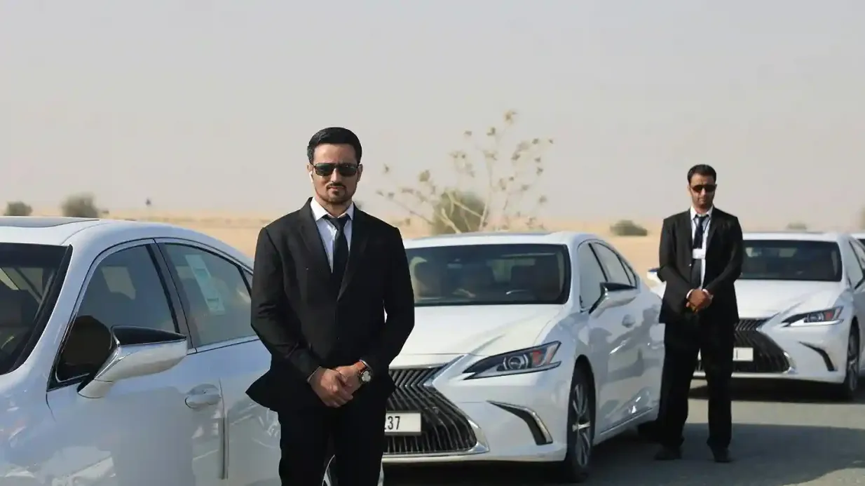 Dubai, Abu Dhabi, or Jumeirah: Private Transfer from Dubai Airport (DXB)