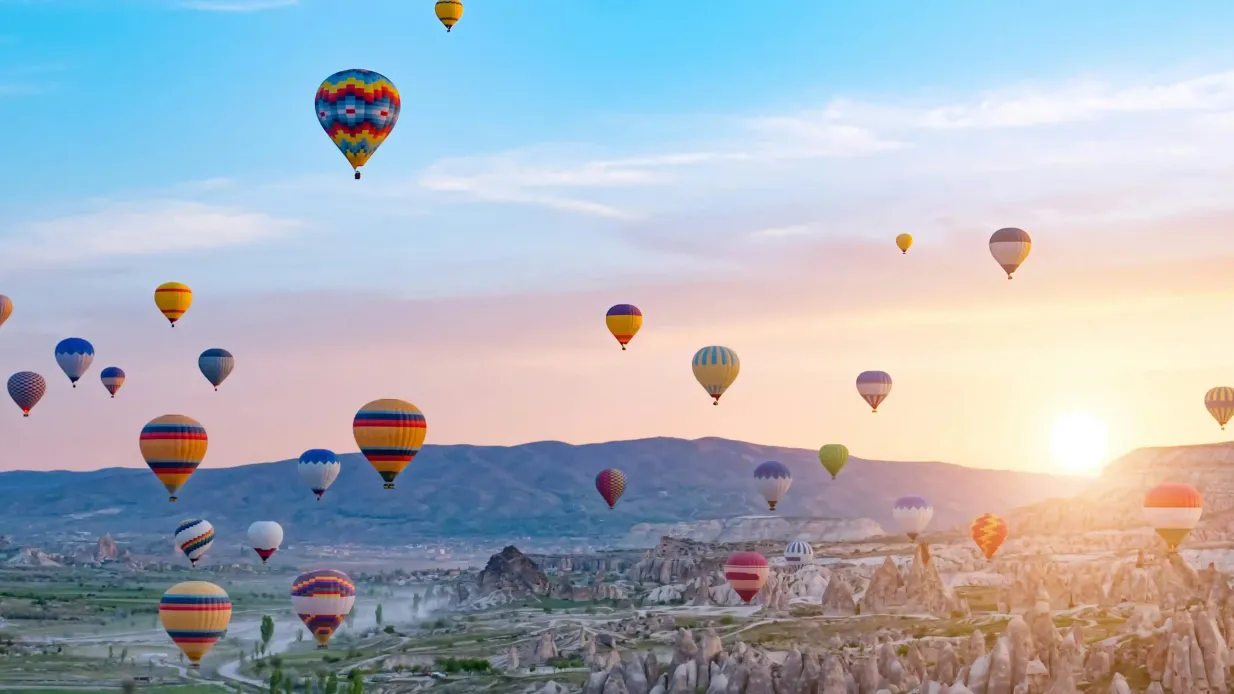 Capadocia: Excursión guiada de un día por el Norte y el Sur Operado por Travelpedia Turizm Tasimacilik Ticaret Limited Sirketi
