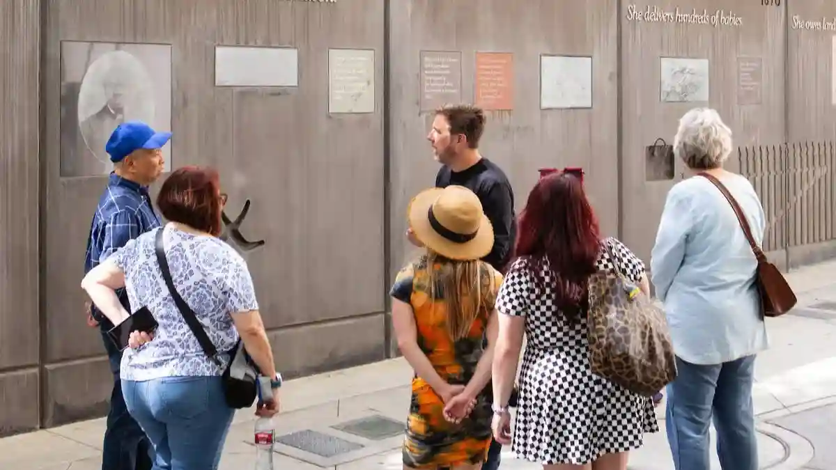 Centre-ville de Los Angeles : Visite à pied de l'histoire et de l'architecture Fournie par Touch Down in Los Angeles