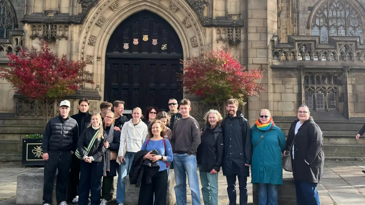 Manchester: Guided City Centre Walking Tour Provided by Walking Tours in