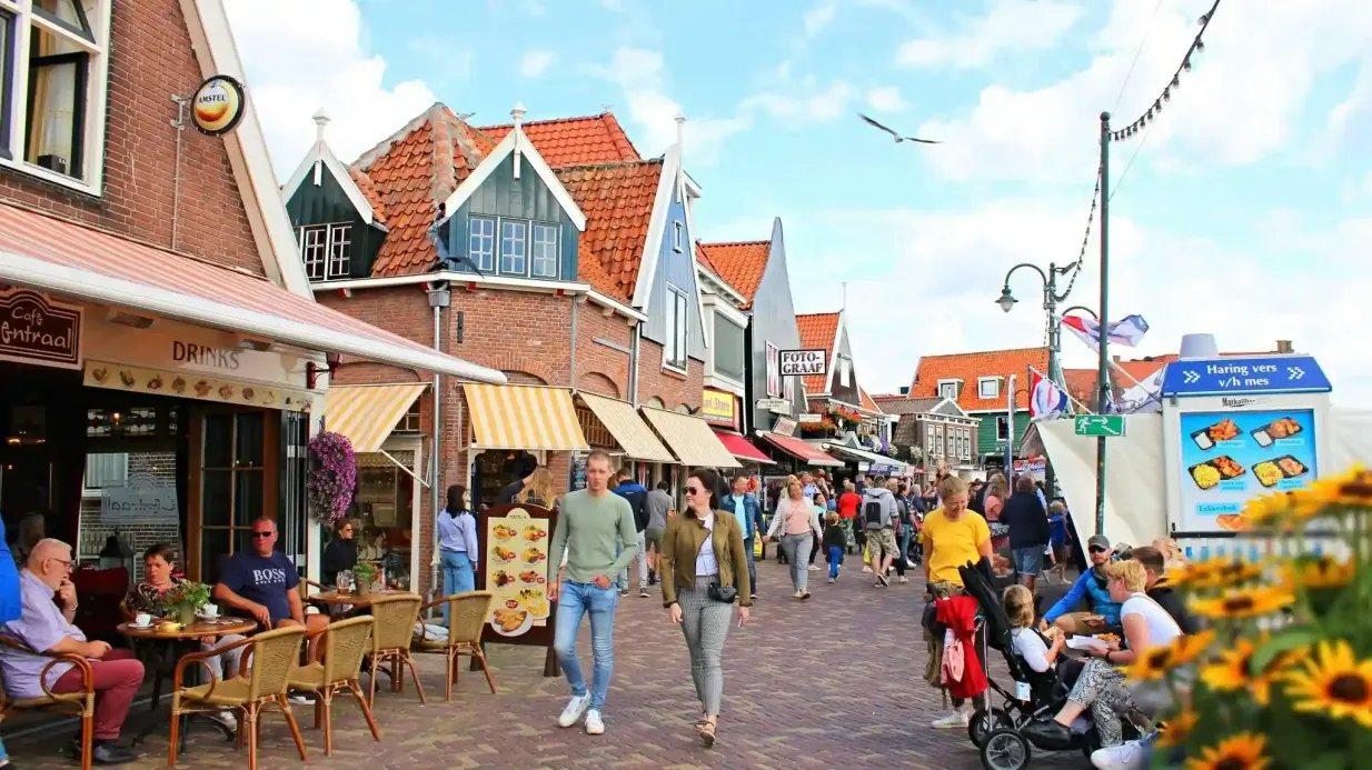 Volendam: gita di mezza giornata da Amsterdam + visita alla fattoria del formaggio e alla fabbrica di zoccoli