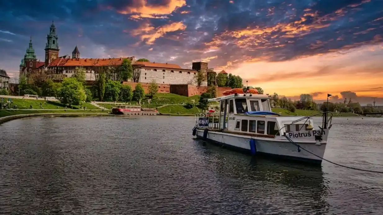 Krakow: Vistula River Cruise Provided by Discover Cracow