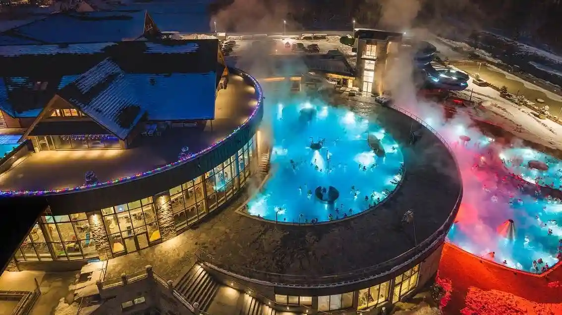 Zakopane: Geführte Tour ab Krakau + Thermalbäder, Standseilbahnfahrt & Verkostung Bereitgestellt von Michael's Group Michał Ciężadło