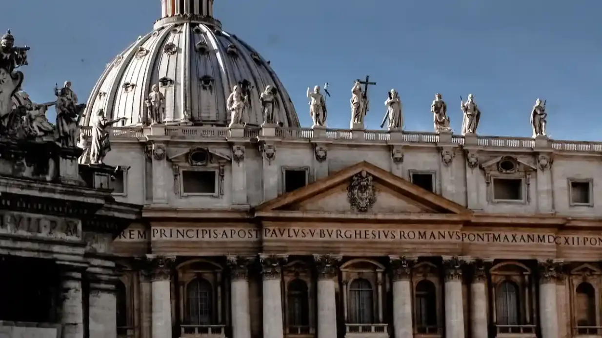 Basílica de São Pedro: Visita guiada + Acesso às Grutas do Vaticano Organizado por TLIGHT SRL