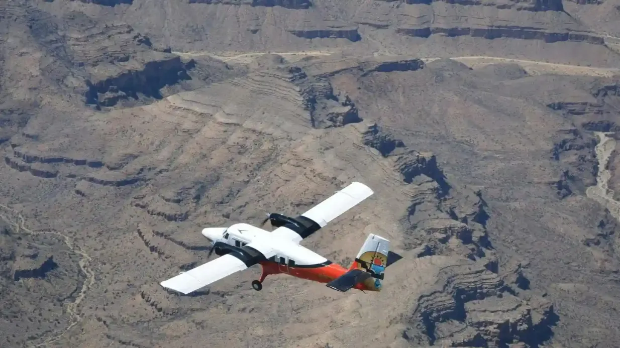 Grand Canyon National Park: Hummer oder Helikopter Tour + Flug ab Boulder City